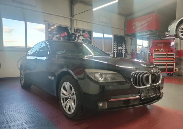 BMW Seria 7 cena 32000 przebieg: 264000, rok produkcji 2011 z Barlinek małe 352